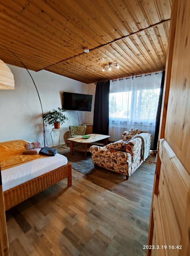 Ferienwohnung Beeden - Zur Glasschmiede Homburg  Luaran gambar